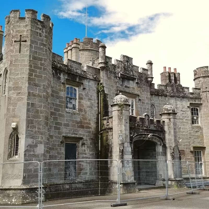 Balloch Castle & Country Park