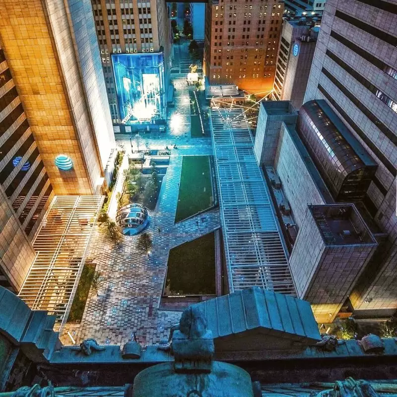 AT&T Discovery District
