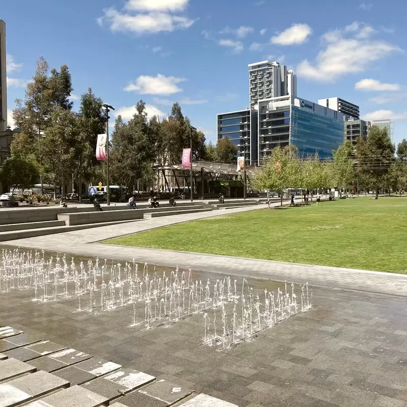 Victoria Square Tarntanyangga
