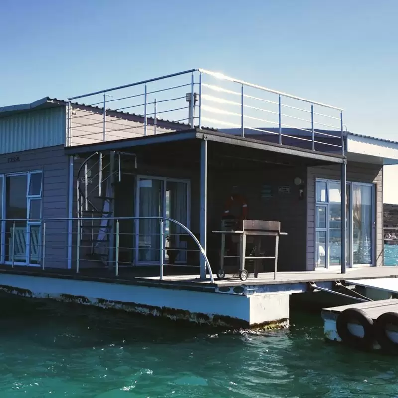 Kraalbaai Lifestyle House Boats