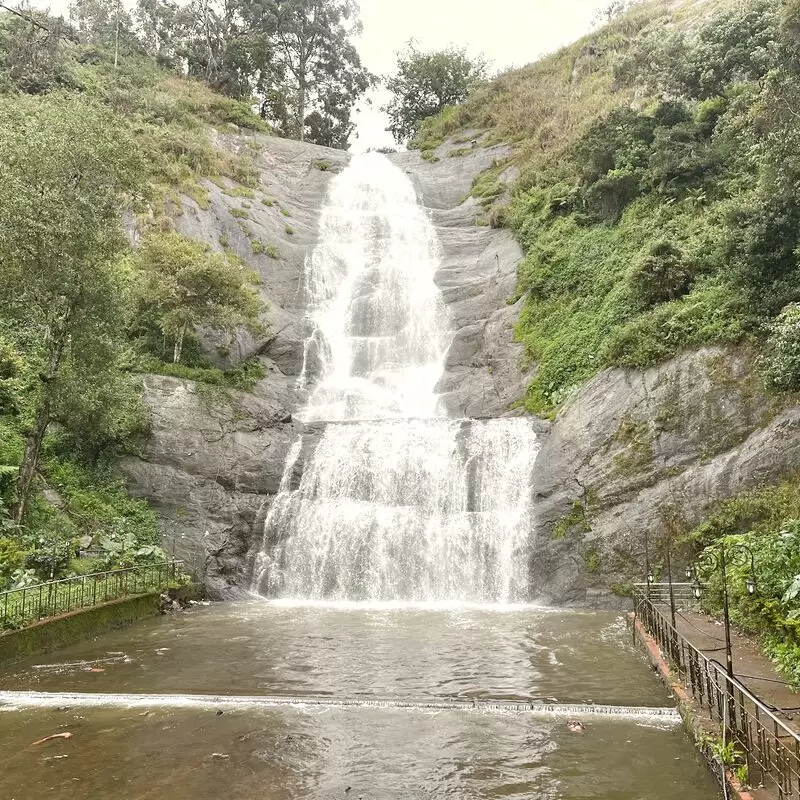 Silver cascade falls